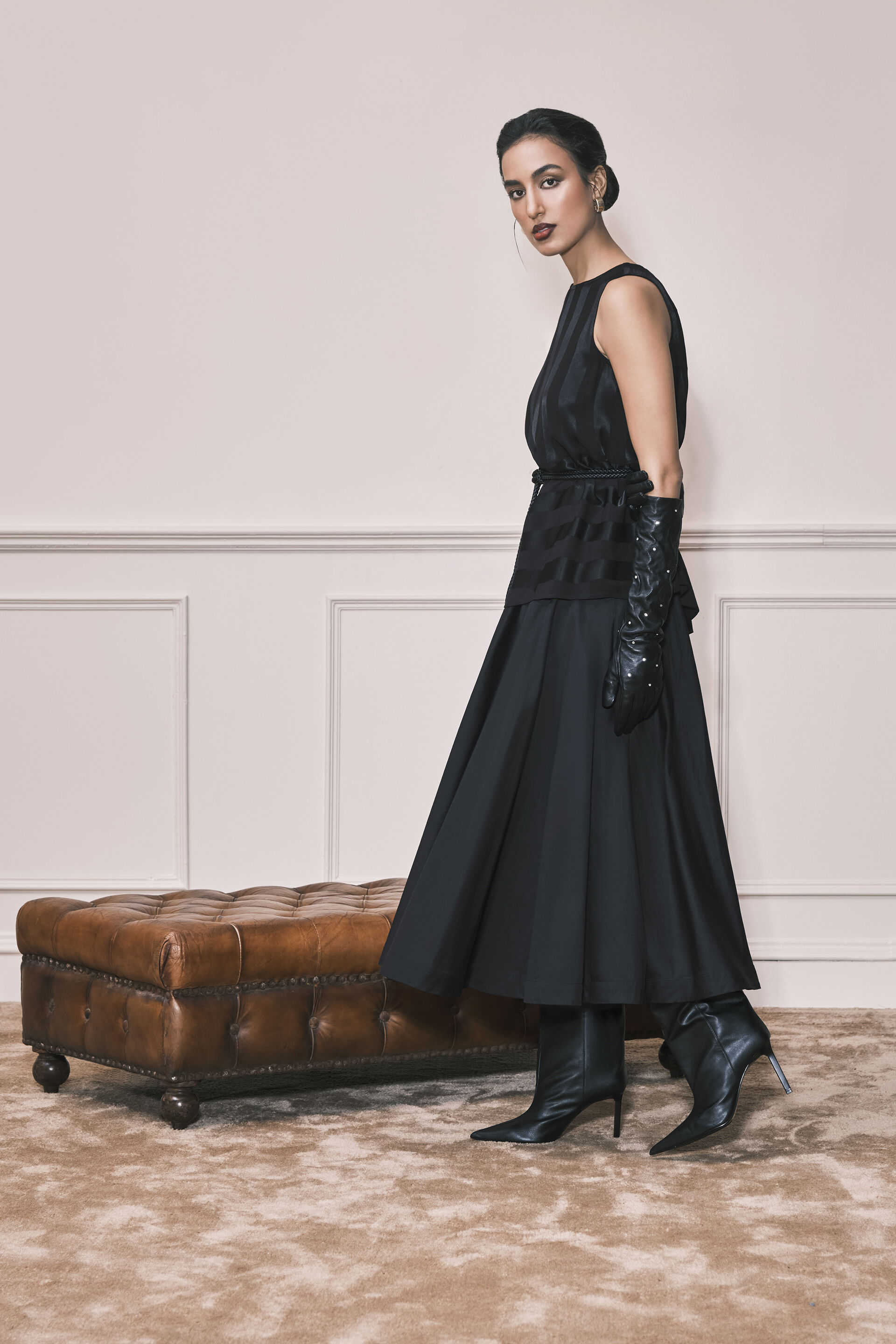 Echo Edge Top, Black, image 4